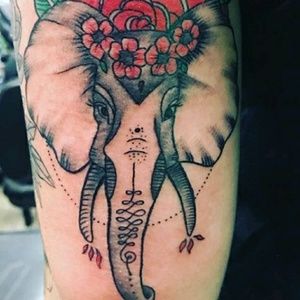 Meet your Posher, Raquel